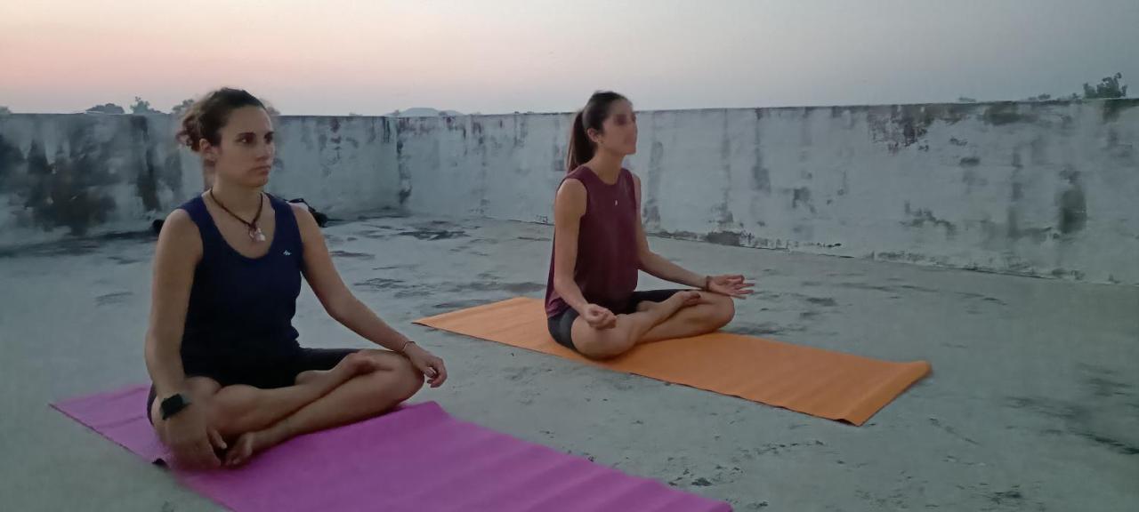 Khajuraho Homestay Ngoại thất bức ảnh