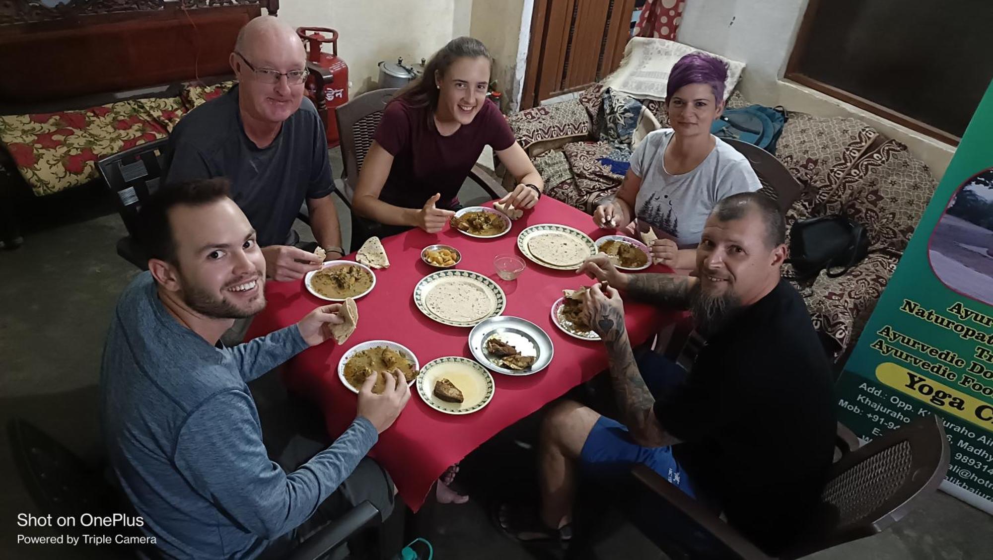 Khajuraho Homestay Ngoại thất bức ảnh