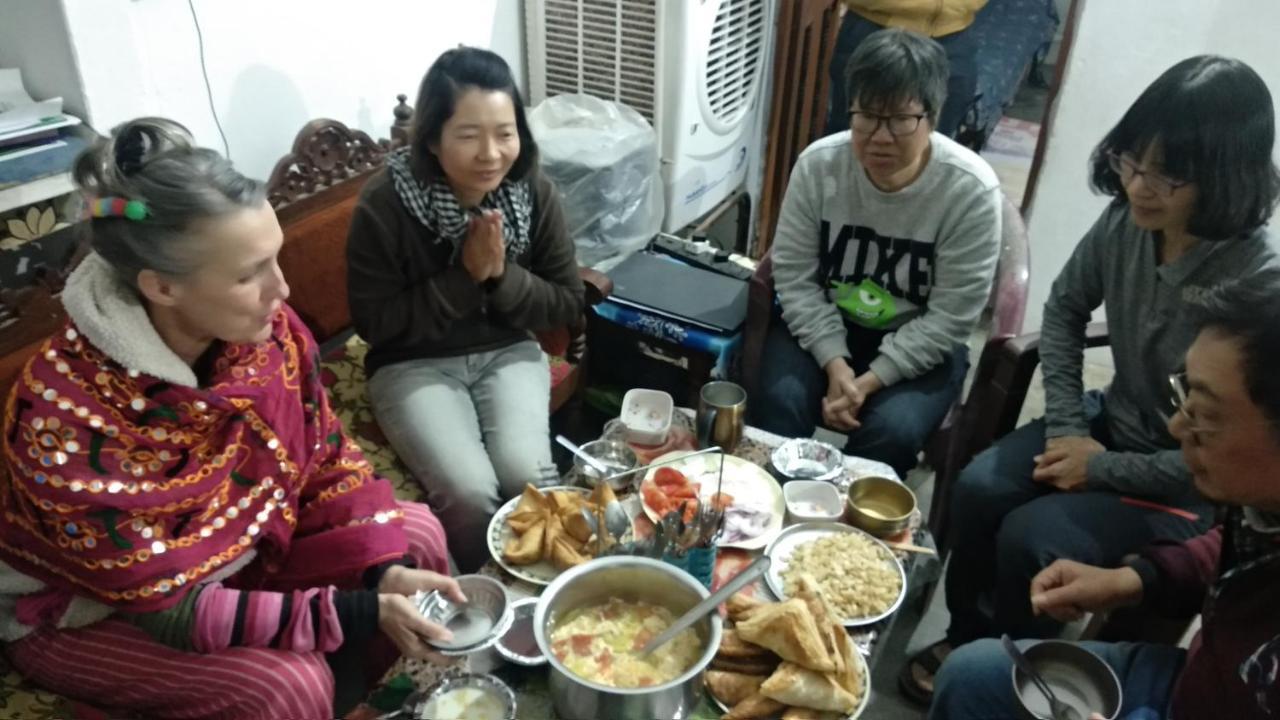 Khajuraho Homestay Ngoại thất bức ảnh